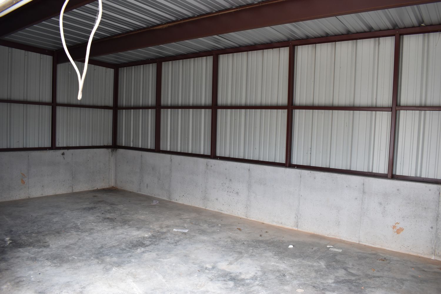408 E Bond St, Monett, MO 65708